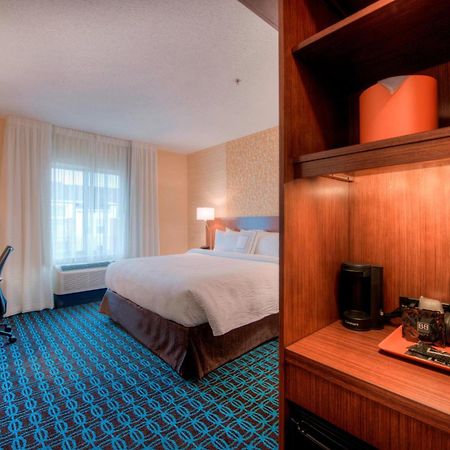 Fairfield Inn & Suites By Marriott Charlotte Airport Exterior photo